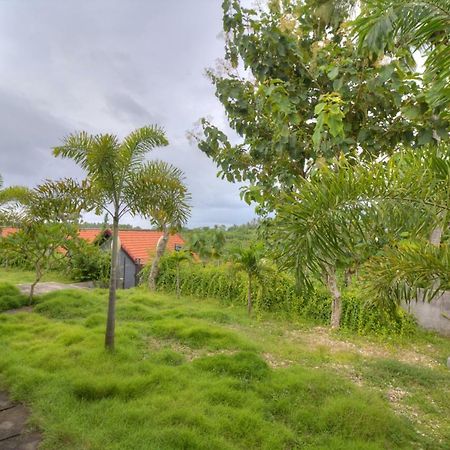 Kira Homestay Lembongan Exterior photo